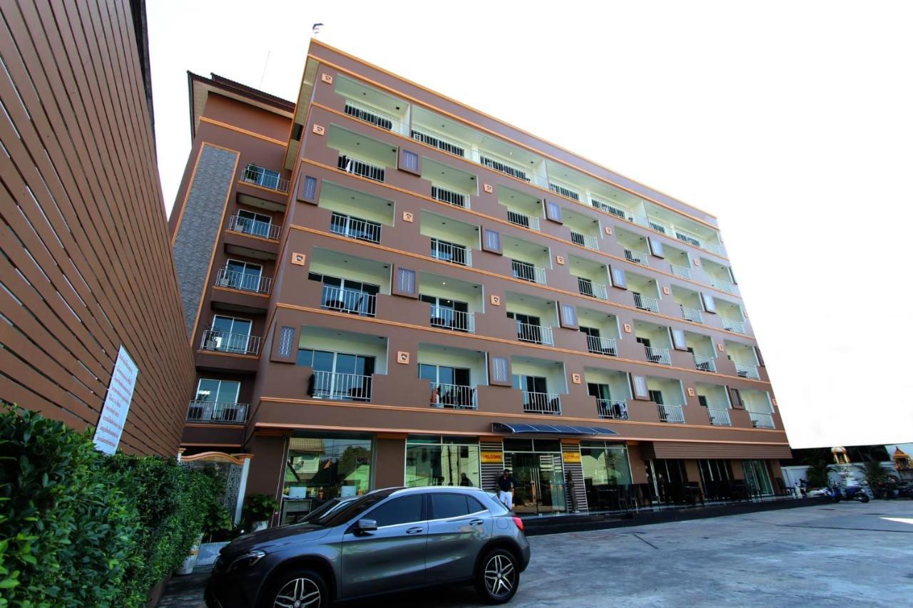 Valhalla Pattaya Hotel Jomtien Beach Exteriör bild