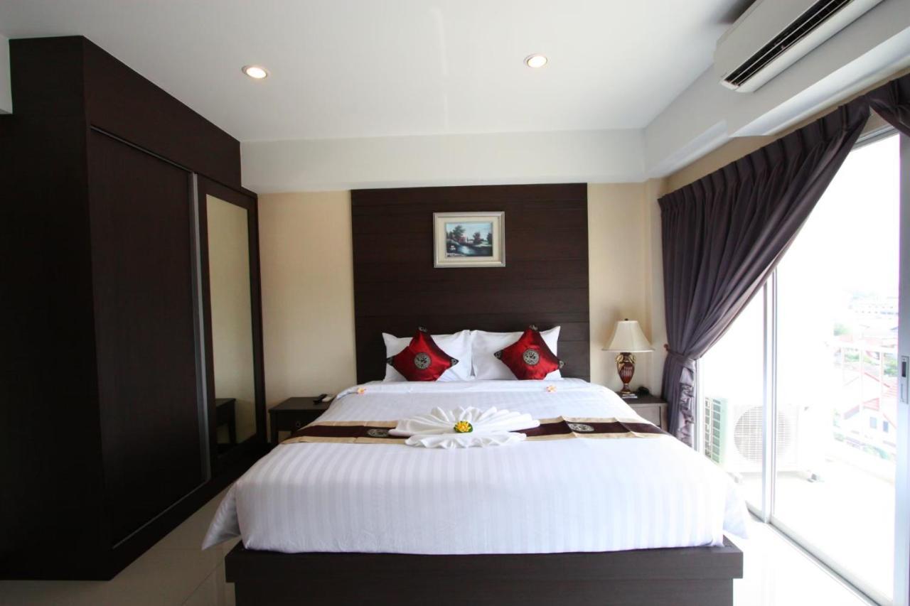 Valhalla Pattaya Hotel Jomtien Beach Exteriör bild