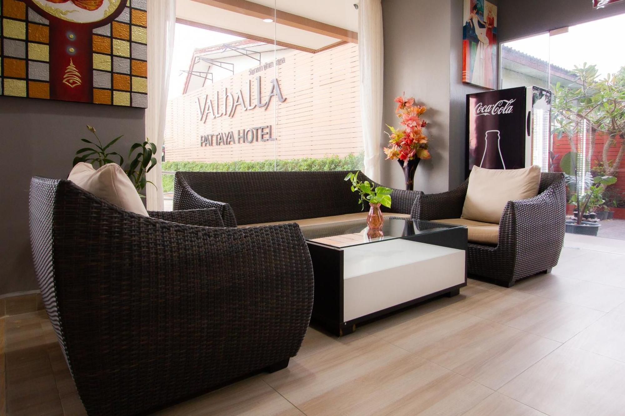 Valhalla Pattaya Hotel Jomtien Beach Exteriör bild